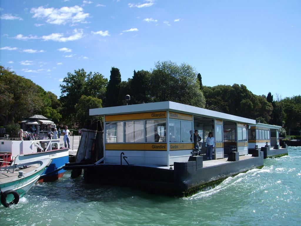 Monolocale La Corte Biennale Velence Kültér fotó